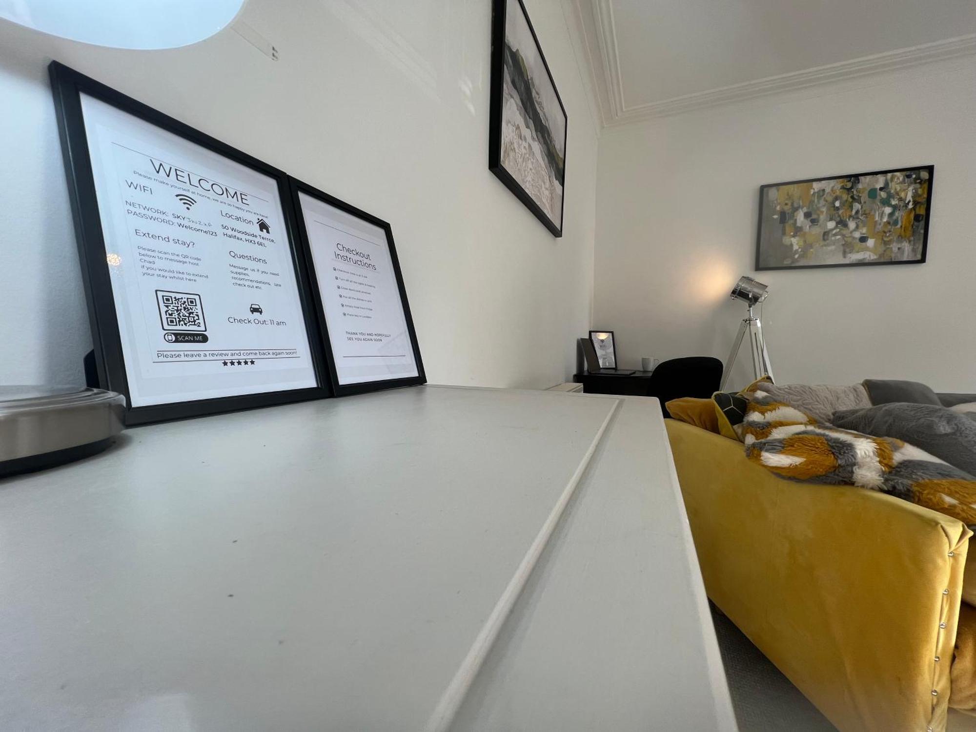 Long Term Offers Message For Prices Sleeps 6 Adults, Contractors, Relocators, Travellers Villa Halifax Eksteriør billede